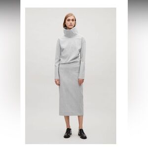 COS Light Gray Long Sleeve Dress